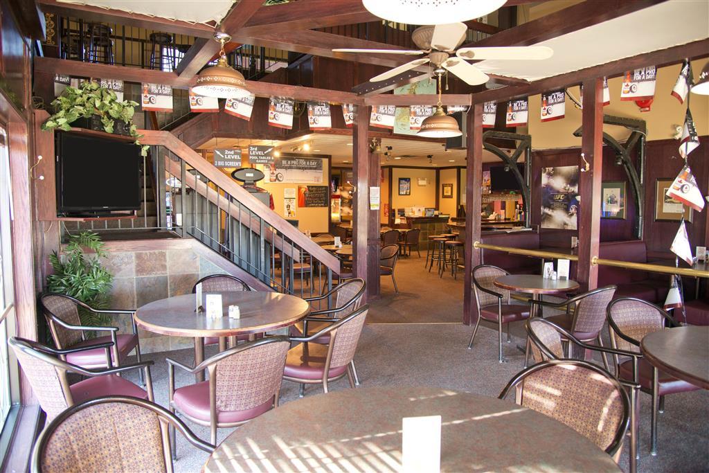 Canadas Best Value Inn Whitecourt Restaurante foto