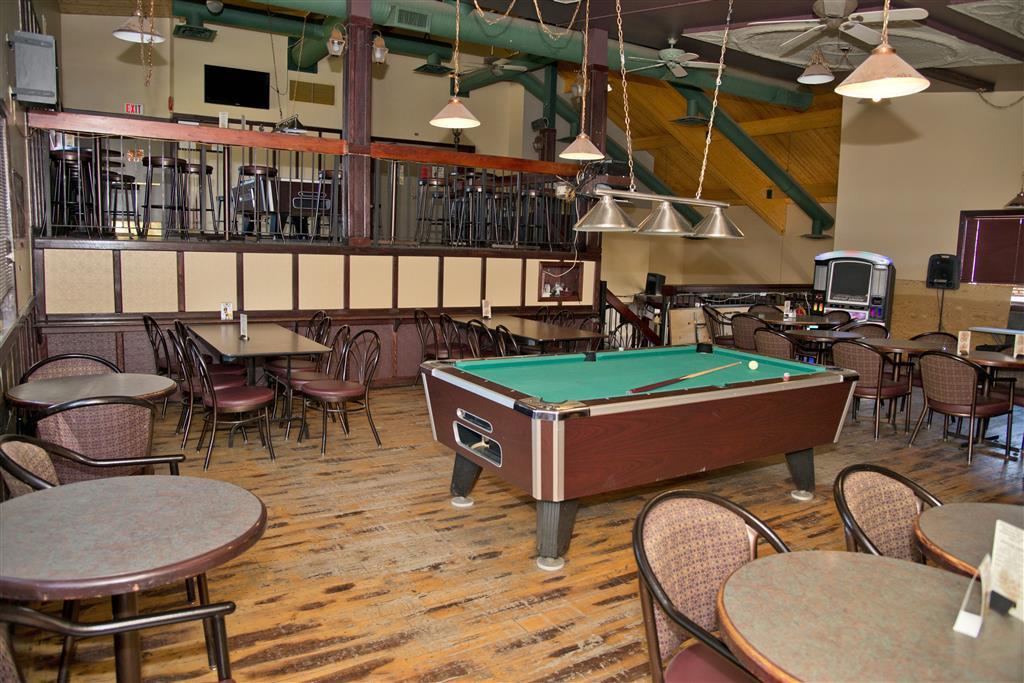 Canadas Best Value Inn Whitecourt Restaurante foto